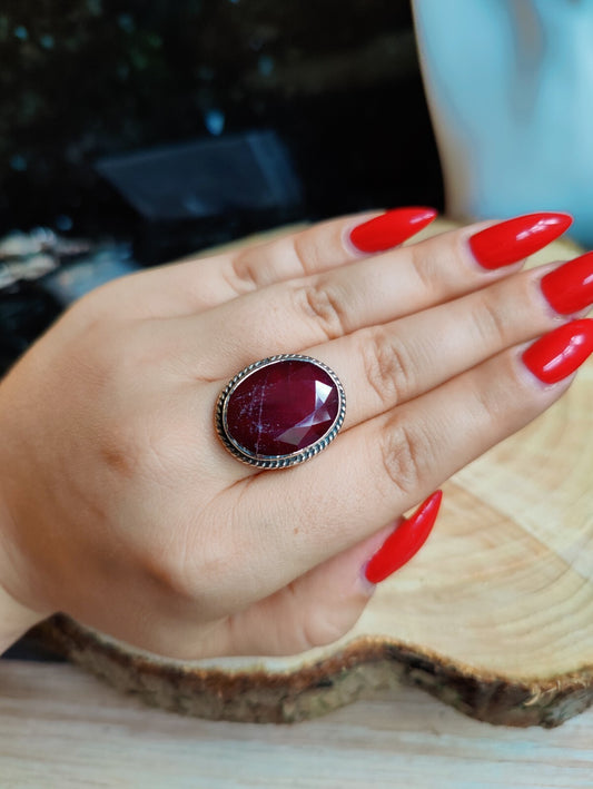 Stunning Vintage Sterling Silver Huge Ruby Ring size P Dress Coctail Statement