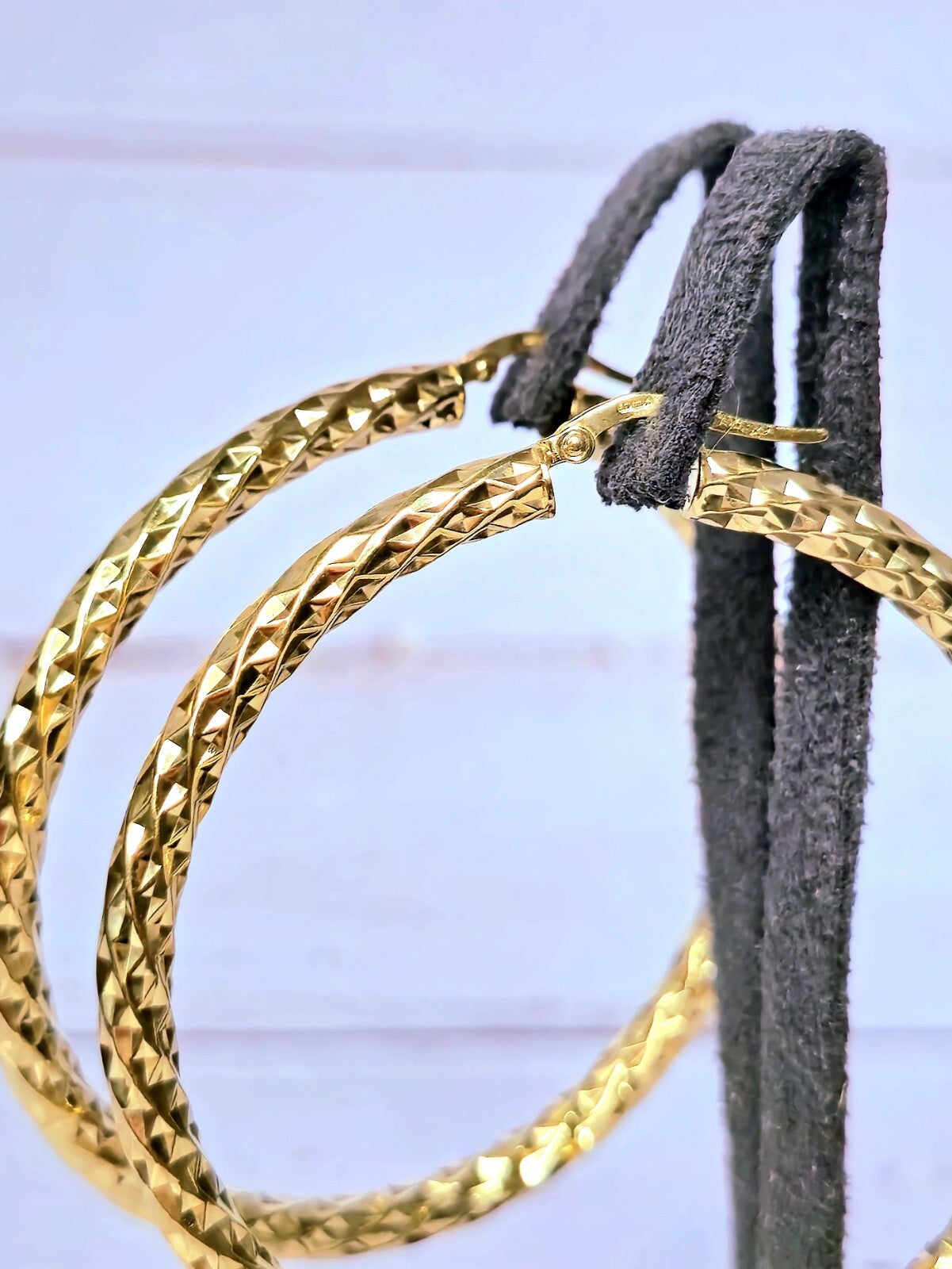 Big 9ct Yellow Gold Twisted Hoop Earrings Twist Hoops 57mm Diamond Cut Pattern