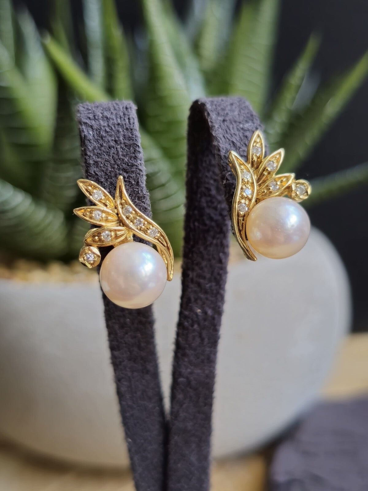 18K Yellow Gold Sea Water Pearl Stud Earrings with Diamonds Studs Solid Gold