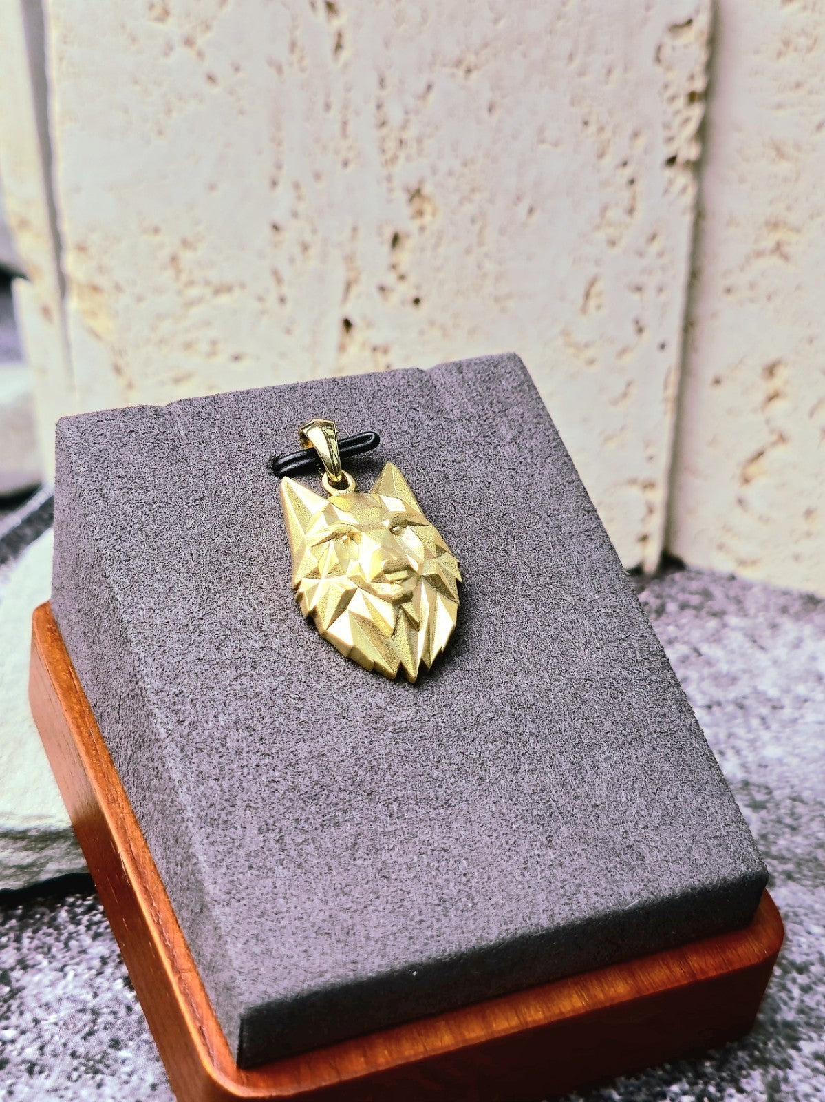 New Sterling Silver (925) Gold Plated Wolf Head Pendant 3D Geometrical Shape