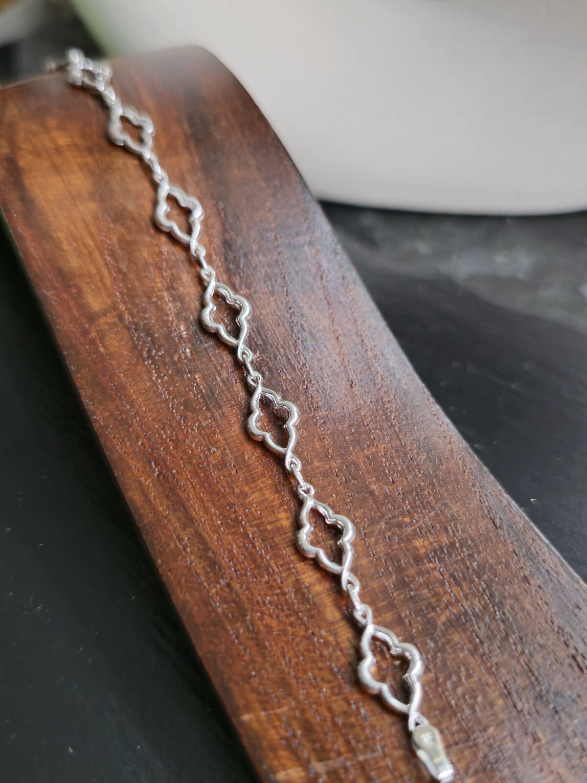 Lovely New Solid 9ct White Gold Chain Clover Motif BRACELET 7.5inch Hallmarked