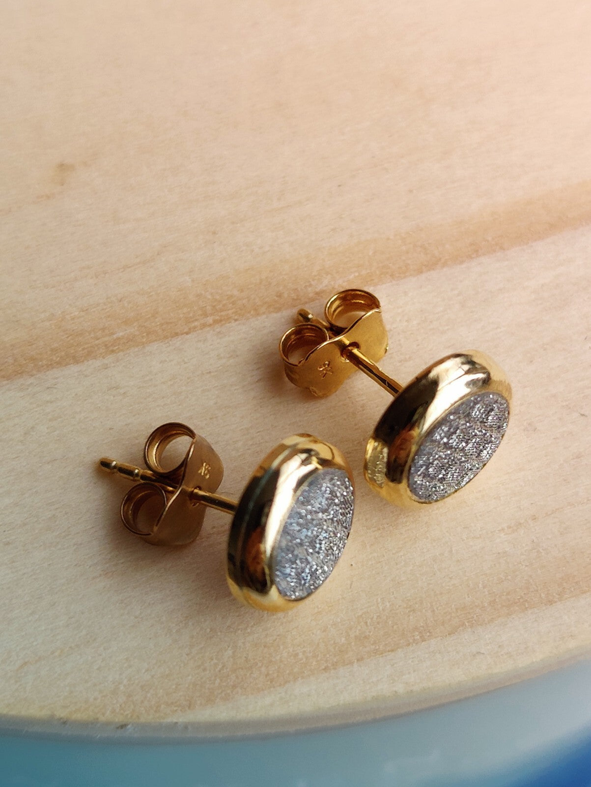 Glitter 9ct Yellow Gold Sleepers Stud Earrings Butterfly Daily Use Elegant