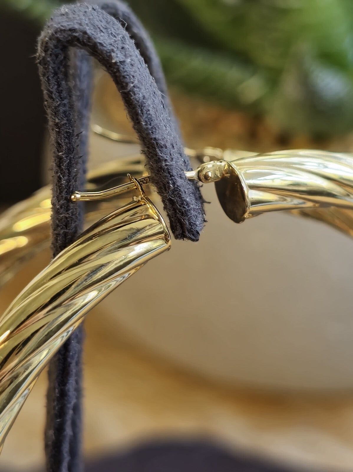 Big 9ct Yellow Gold Twisted Hoop Earrings Creole Huge Twist Hoops 60mm 9g