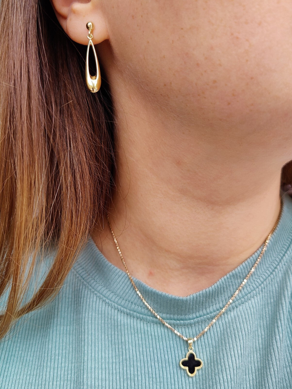 New 9ct Yellow Gold Drop Dangly Earrings Leverback Hallmarked Classic Stud