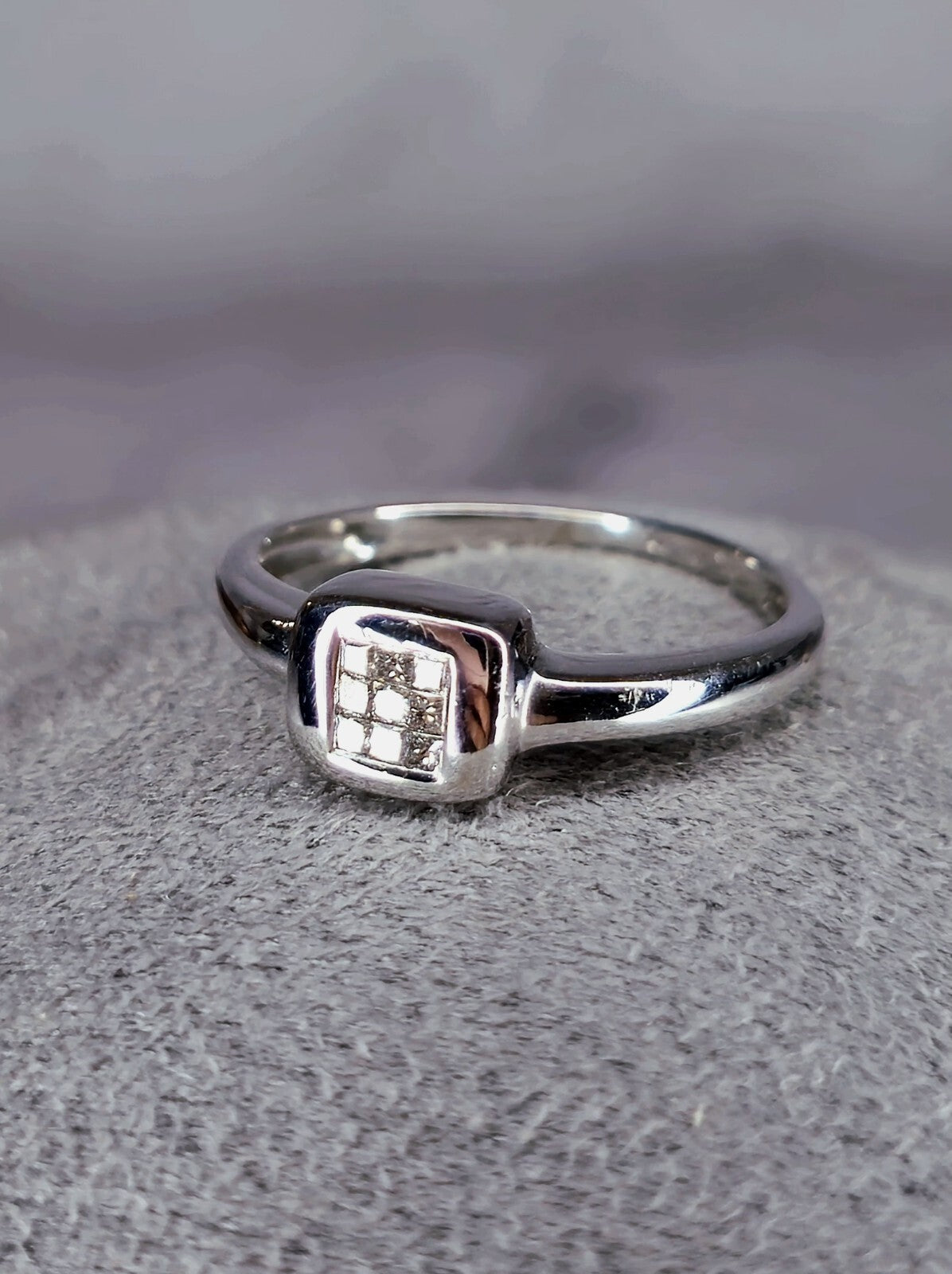 Solid 9ct White Gold Ladies Princess Cut Diamond Cluster Ring N+ 375 Hallmarked