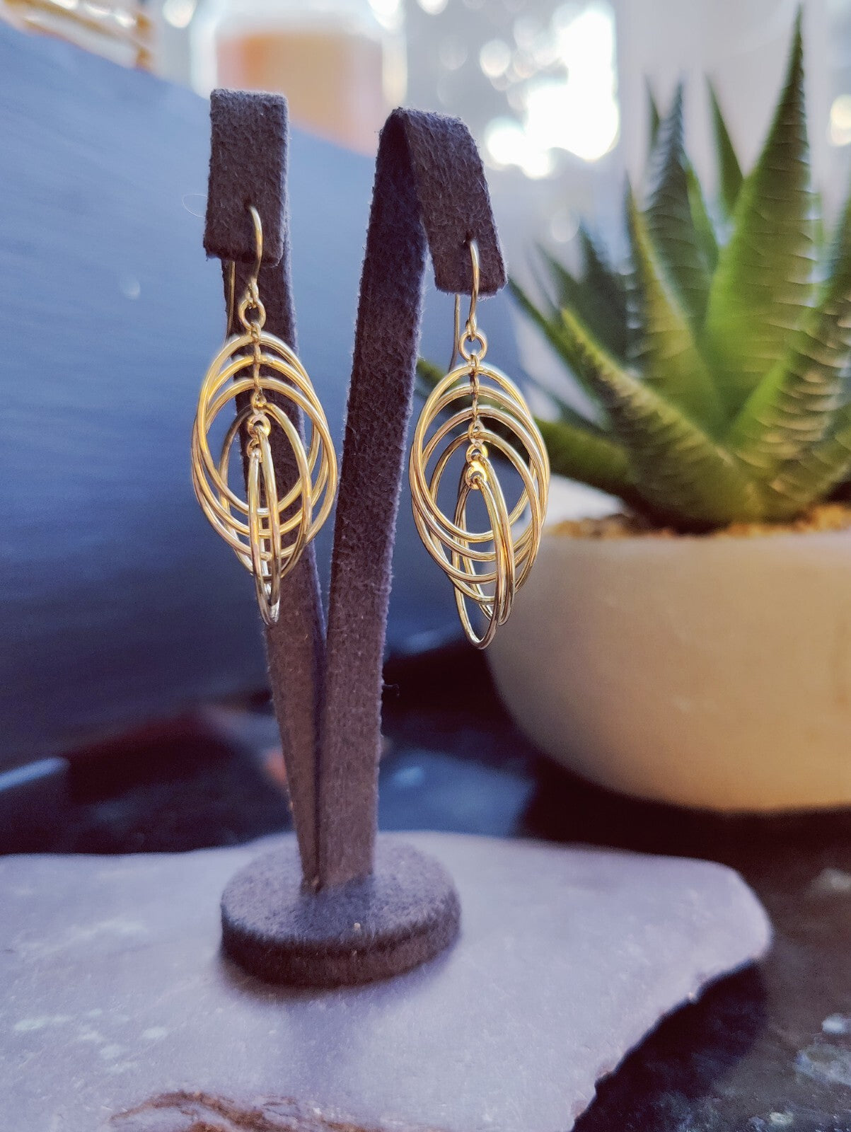 NEW 9ct Sold Yellow Gold Drop Dangling Earrings Fancy Twisted Circles