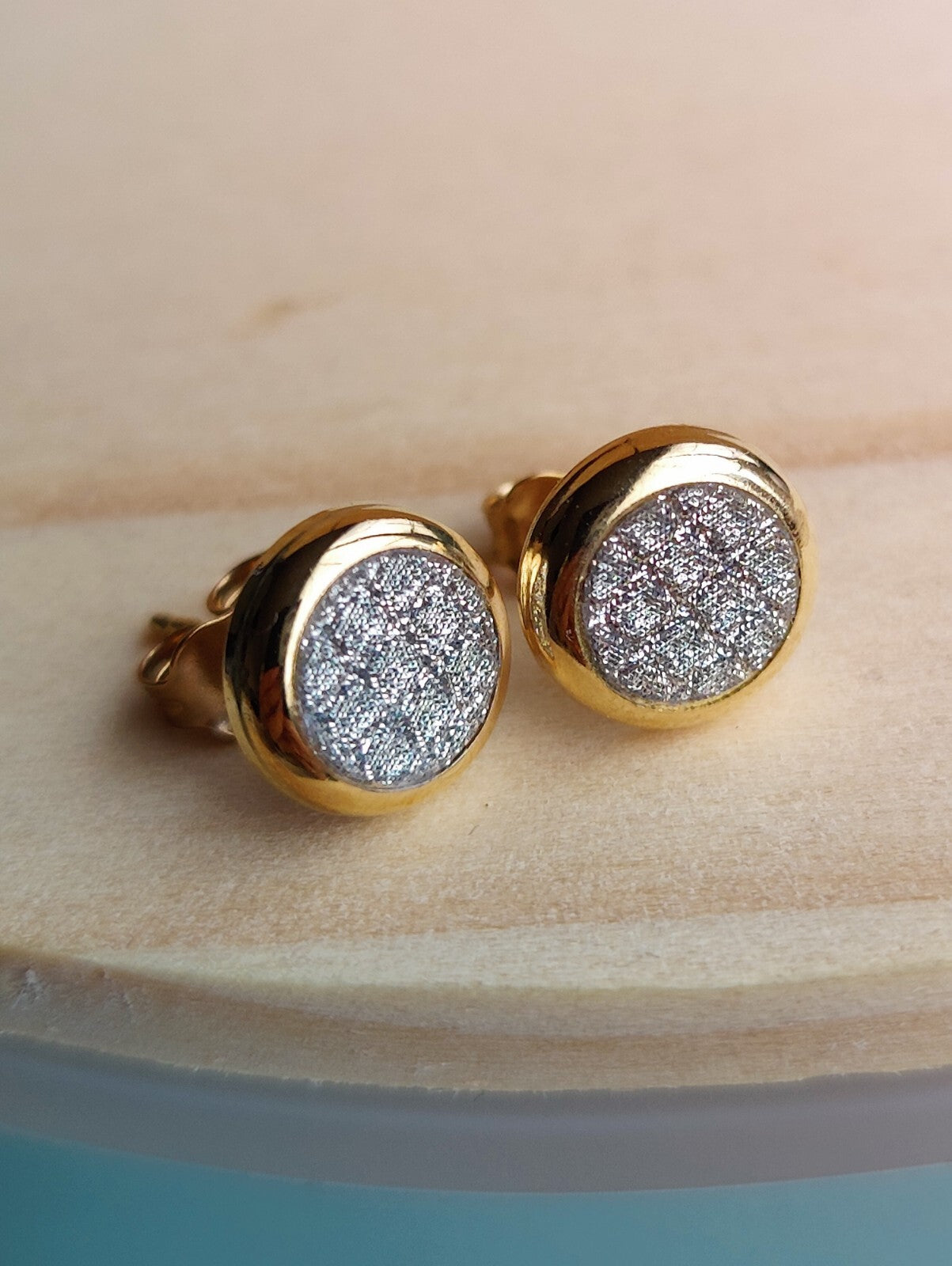 Glitter 9ct Yellow Gold Sleepers Stud Earrings Butterfly Daily Use Elegant