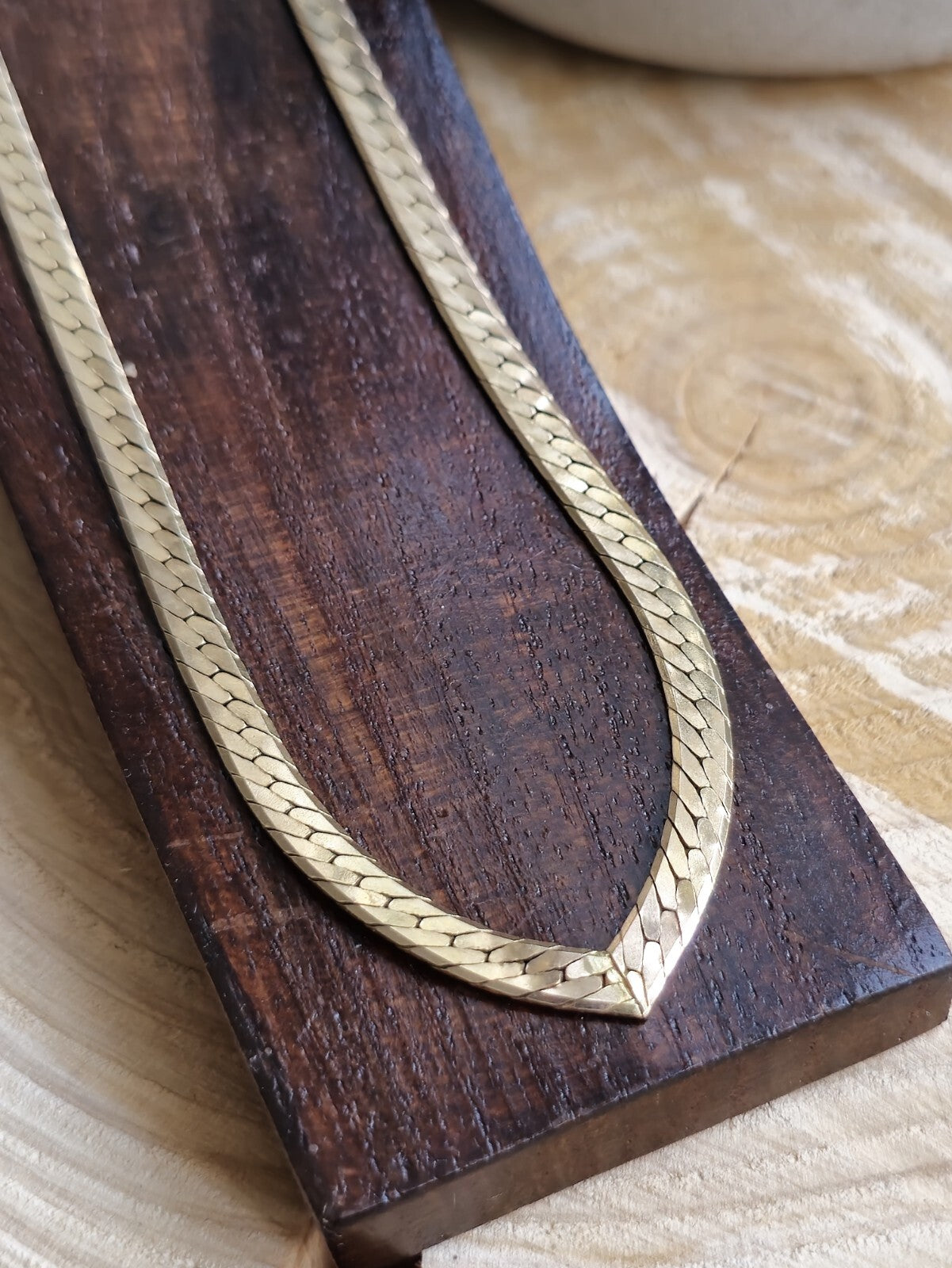 Vintage 9ct Solid Yellow Gold Chain/Necklace Herringbone 16inch Hallmarked 4.5mm