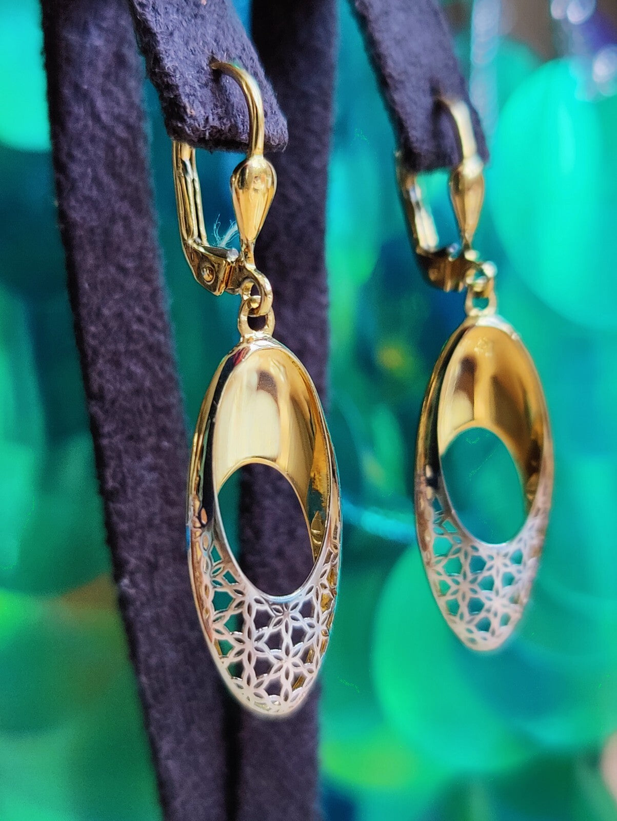 New 9ct Yellow/White Gold Drop Dangly Earrings Hallmarked Decorative Pattern