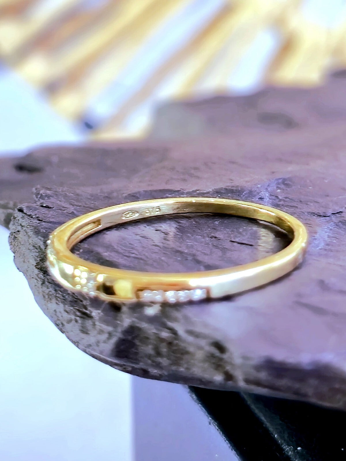 Solid 9ct Yellow Gold Wedding Band Cute 2mm 14 Diamonds Size P+ Ring Hallmarked