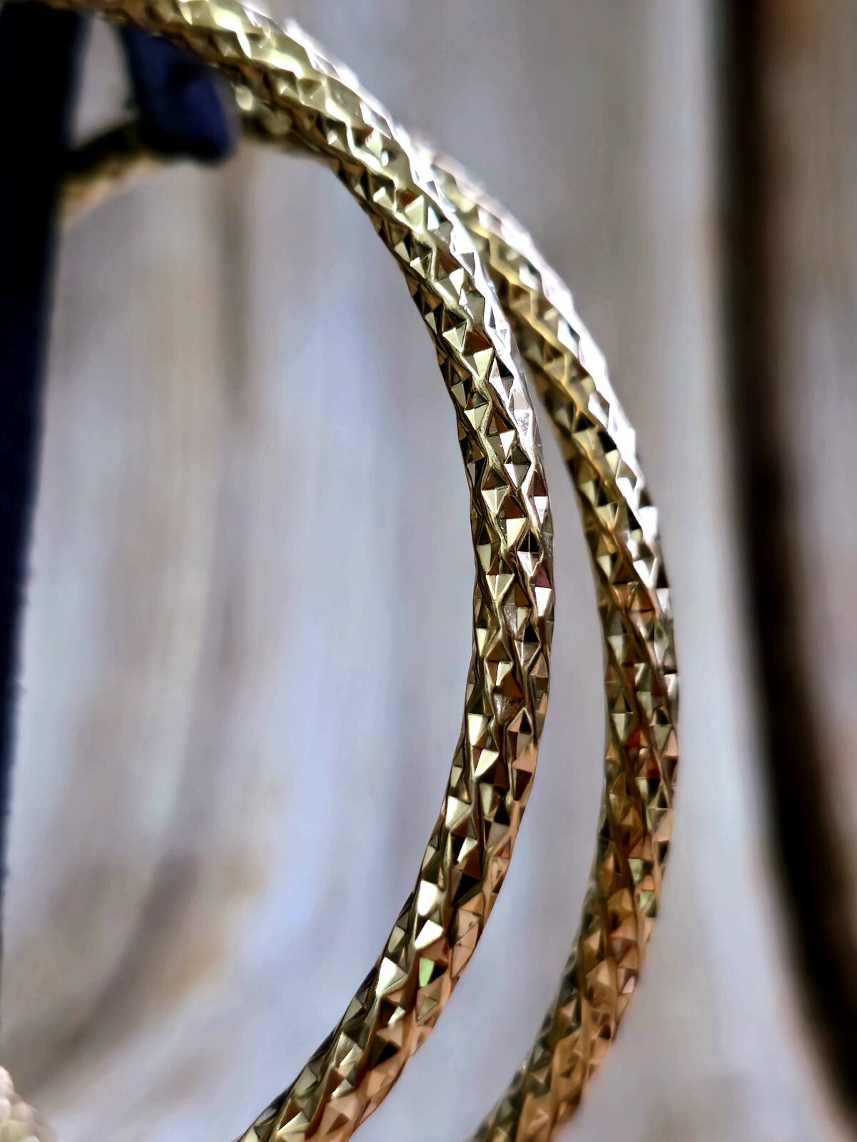 Big 9ct Yellow Gold Twisted Hoop Earrings Twist Hoops 67mm Diamond Cut Pattern