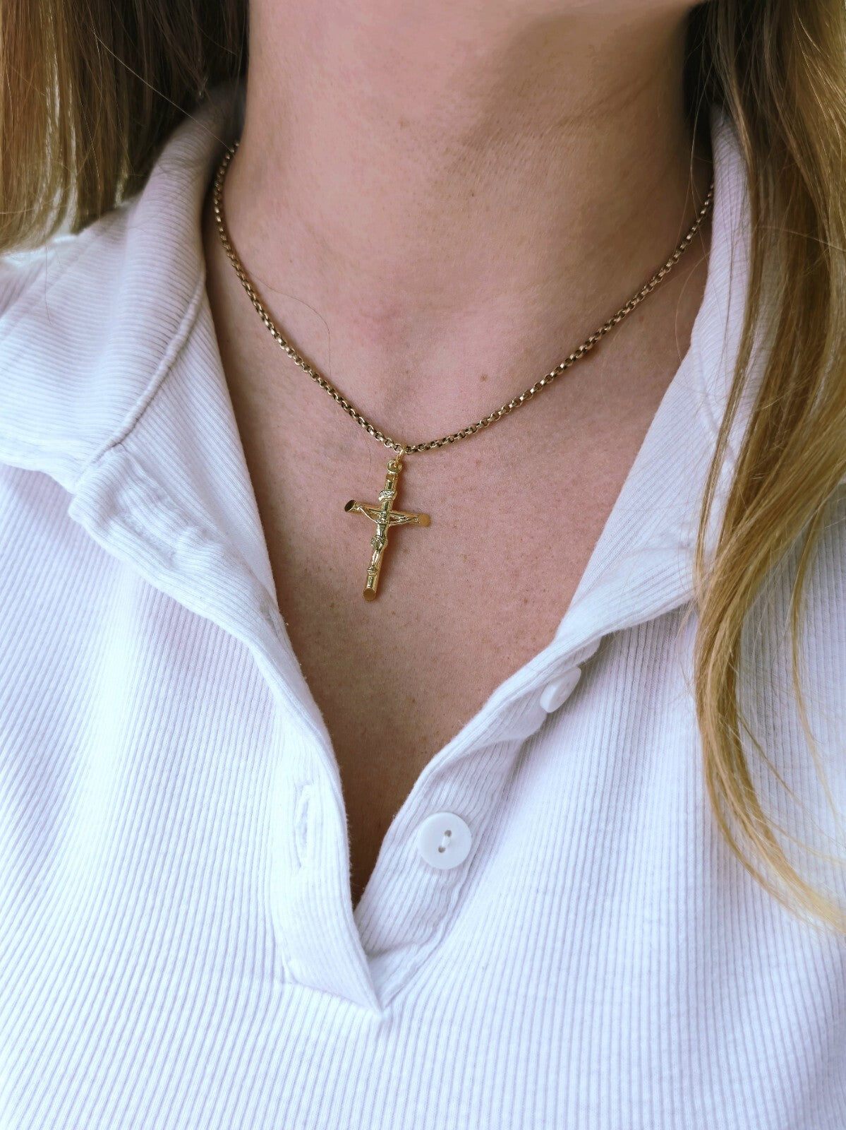 New Solid 9ct Yellow Gold Cross with Jesus Pendant 40mm x 20mm Hallmarked