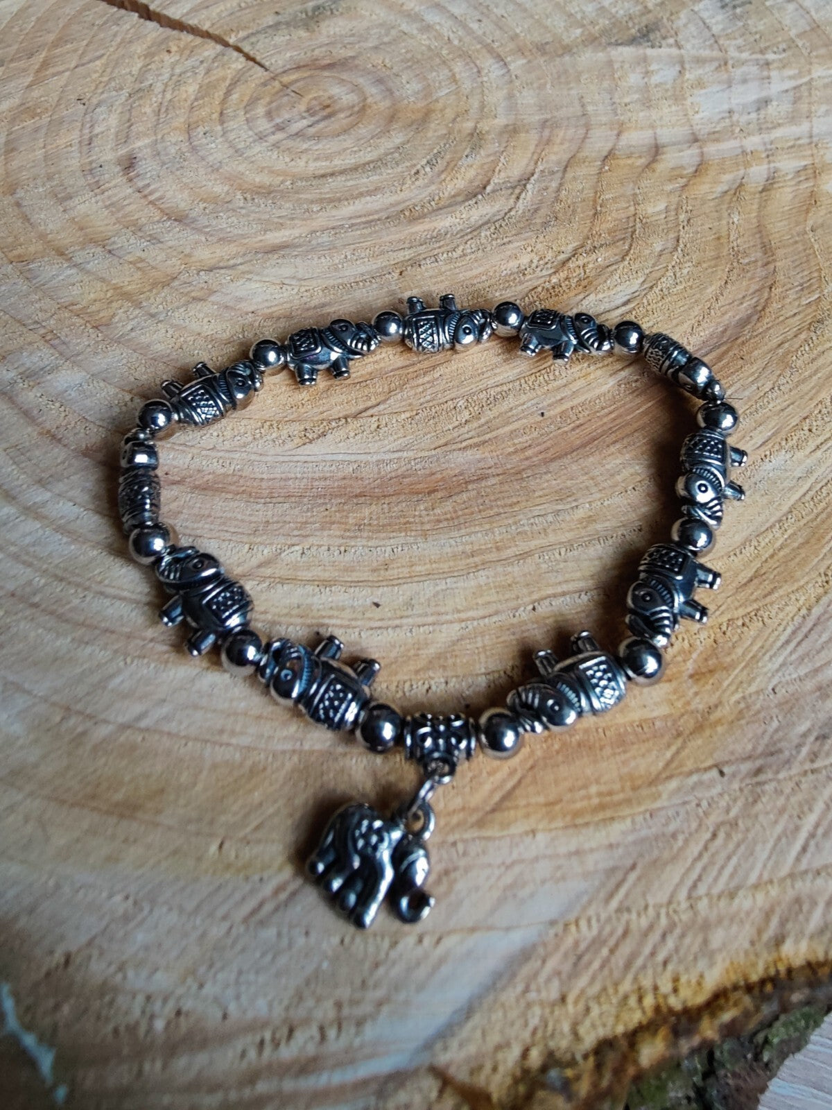 Real Silver Elephant Bracelet Stretchable over 18grams Lovely design Luck Bracel