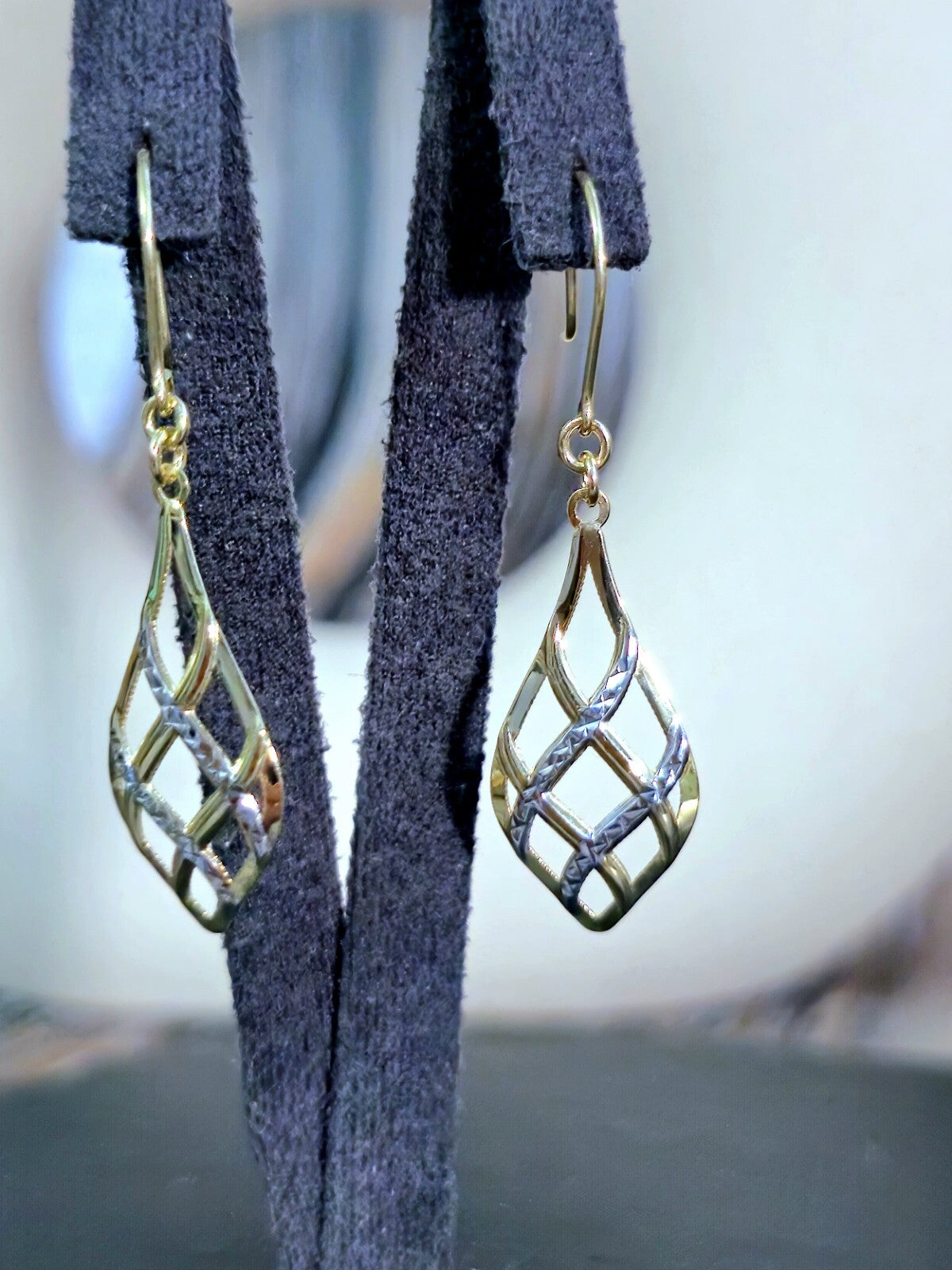 New 9ct Yellow/White Gold Solid Drop Dangling Earrings Hook Clasp Diamond Cut