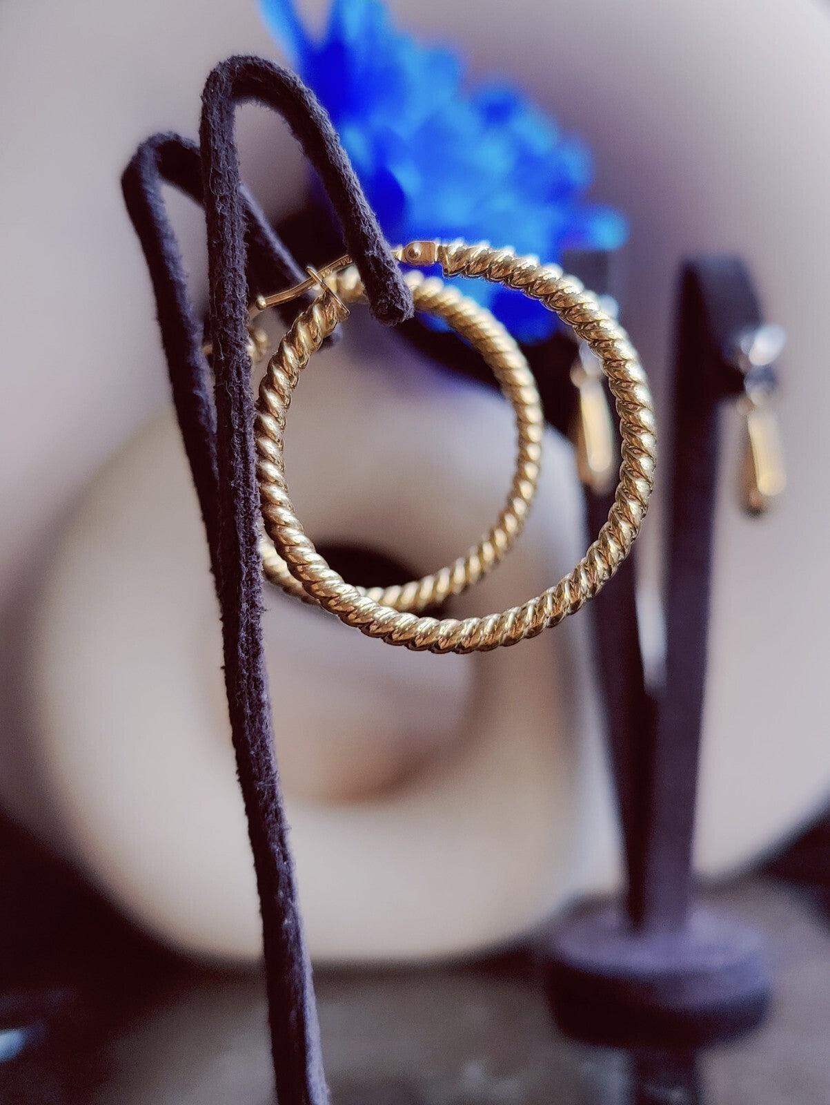 NEW 9ct Solid Yellow Gold Hoop Earrings Creole 30mm Hoops