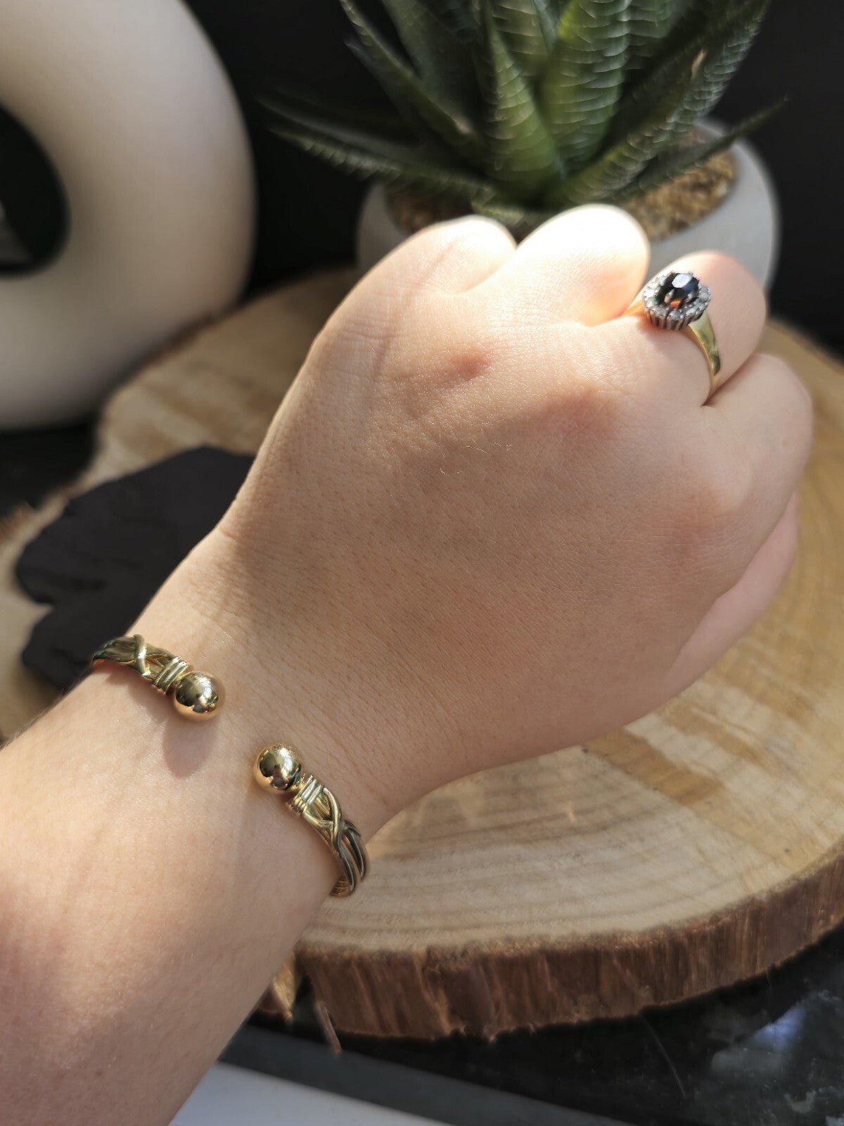 New Solid 9k Yellow Gold TORQUE BANGLE TORQ BALL Open Split BRACELET Patterned