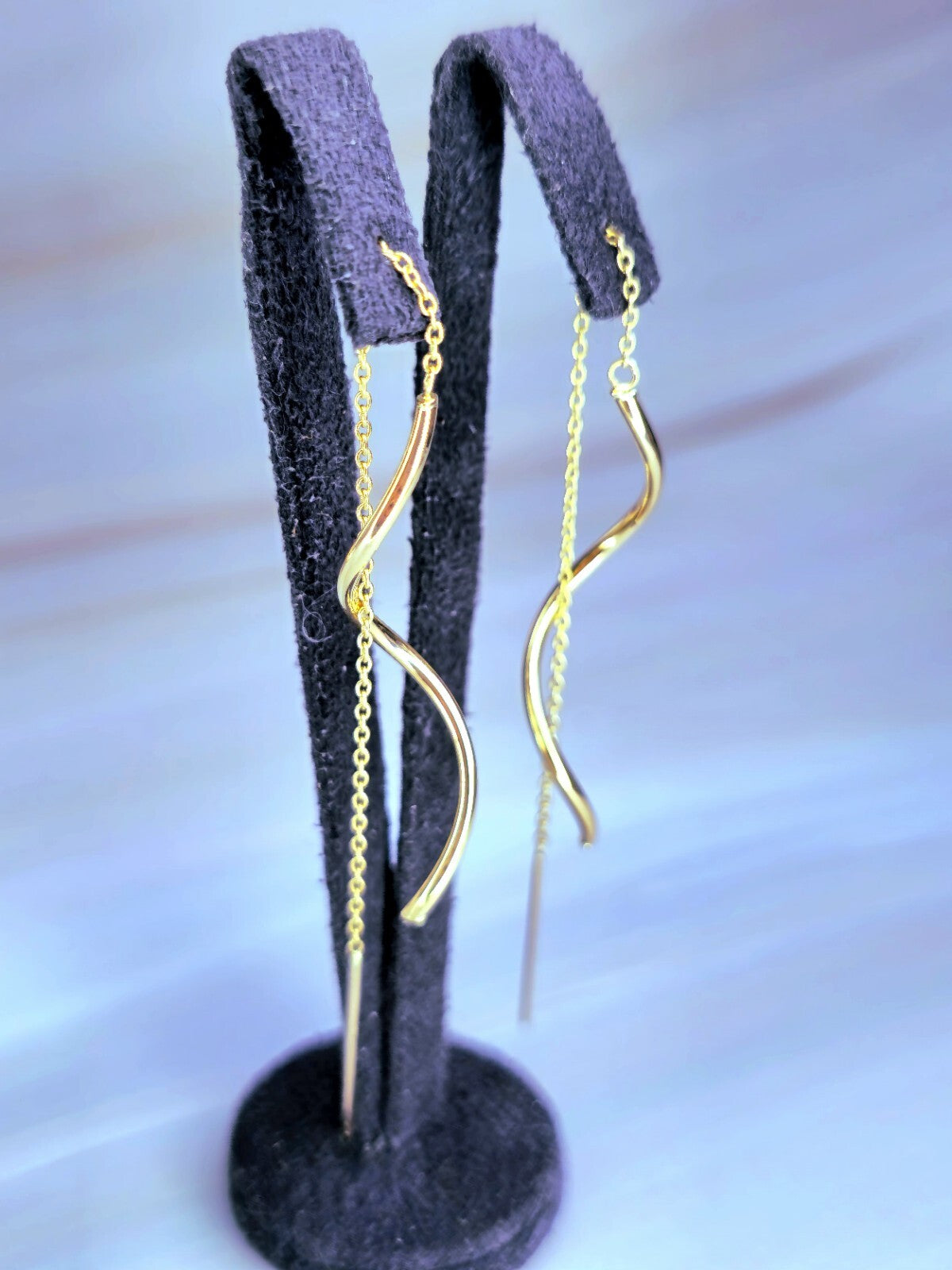 New 9ct Yellow Gold Twist Drop Earrings Squiggle Pull Through Wavy Chain 12.5cm