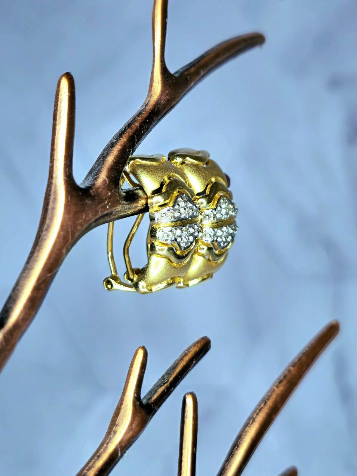 Solid 14k Yellow Gold Jewellery Set of Diamond Ring and Earrings Omega Clasp Mat