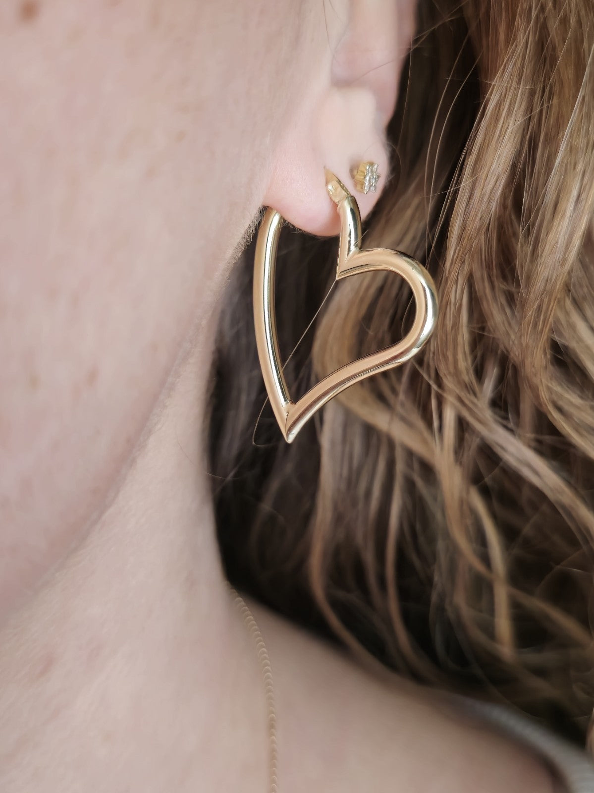 NEW Solid 9ct Yellow Gold Heart Shape Hoop Earrings Hoops Hallmarked