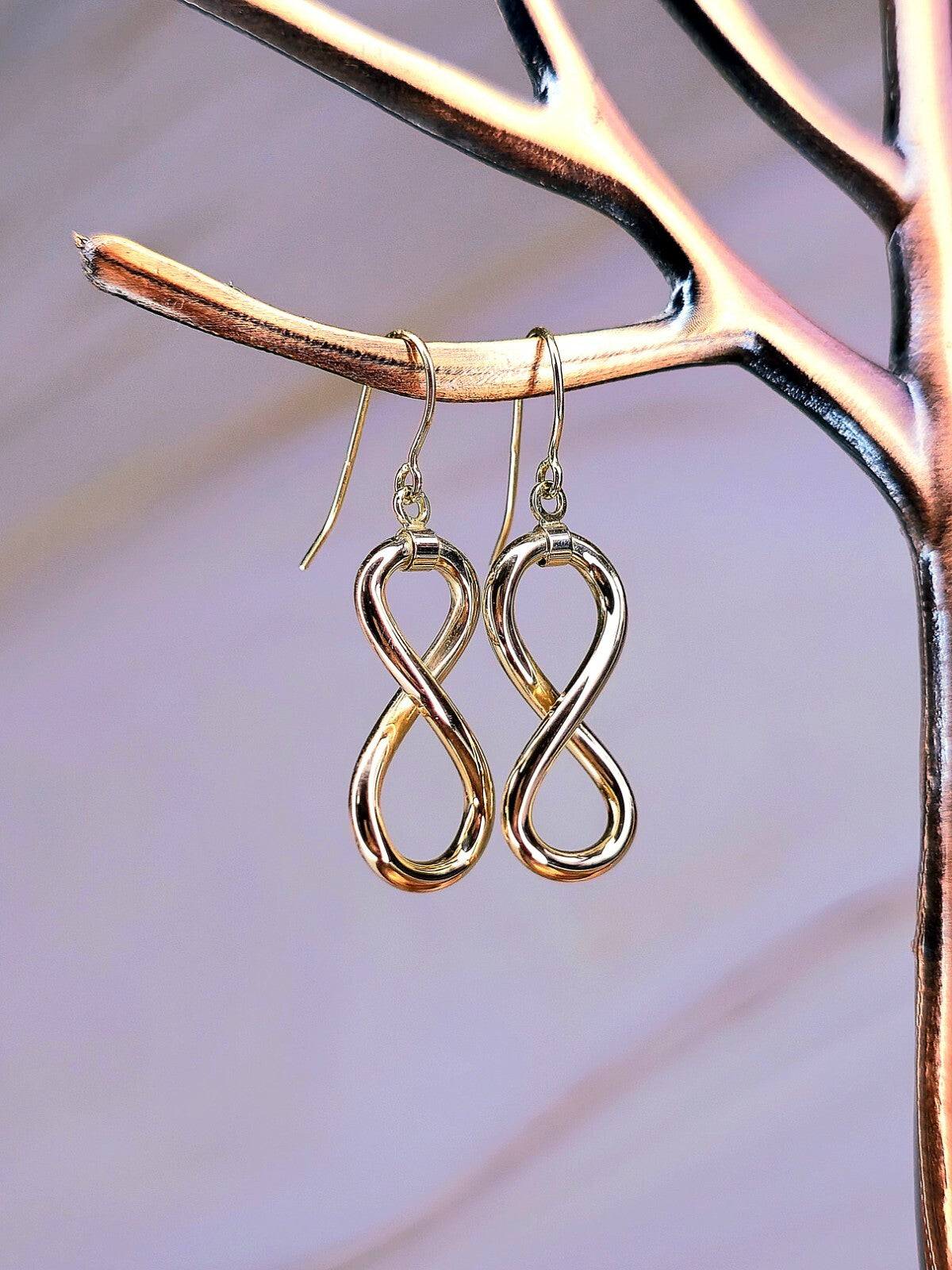 NEW Solid 9ct Yellow Gold Twisted Drop Earrings Hook Clasp 8 Eight Shape Drops
