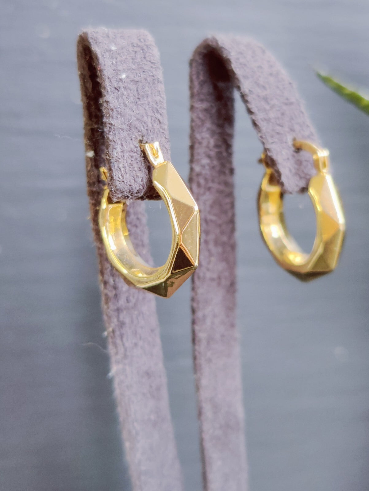 NEW Solid 9ct Yellow Gold Creole Hoop Earrings 15mm Sleepers Diamond cut
