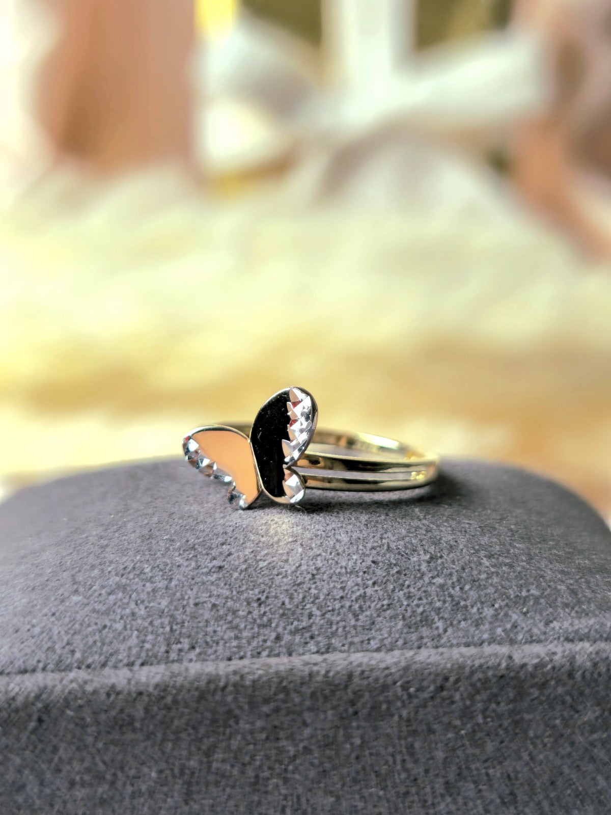 New 9ct Yellow/White Gold Butterfly Ring 3D Cute Feminine Double Band Hallmarked