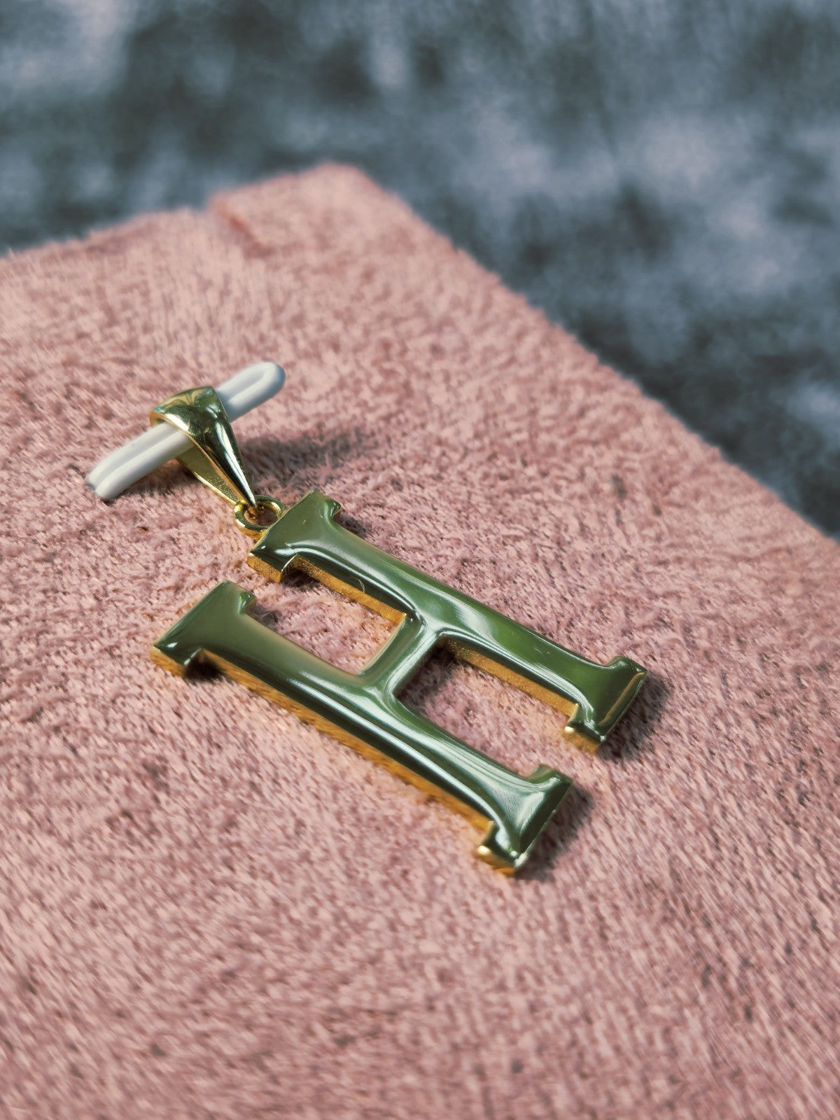 New Solid 9K Yellow Gold Initial Letter H Pendant Personalised 37mm Hallmarked