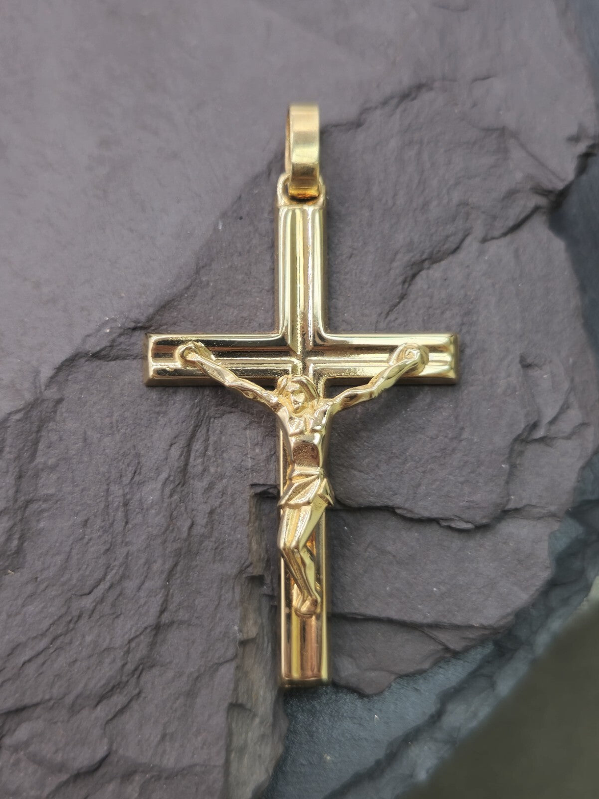 New Solid 9ct Yellow Gold Square Cross with Jesus Pendant 50mm x 30mm Hallmarked