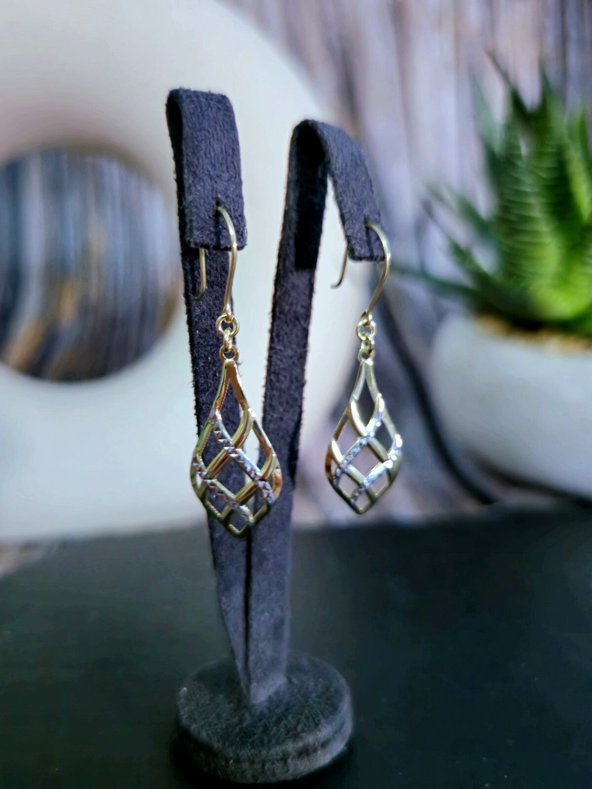 New 9ct Yellow/White Gold Solid Drop Dangling Earrings Hook Clasp Diamond Cut