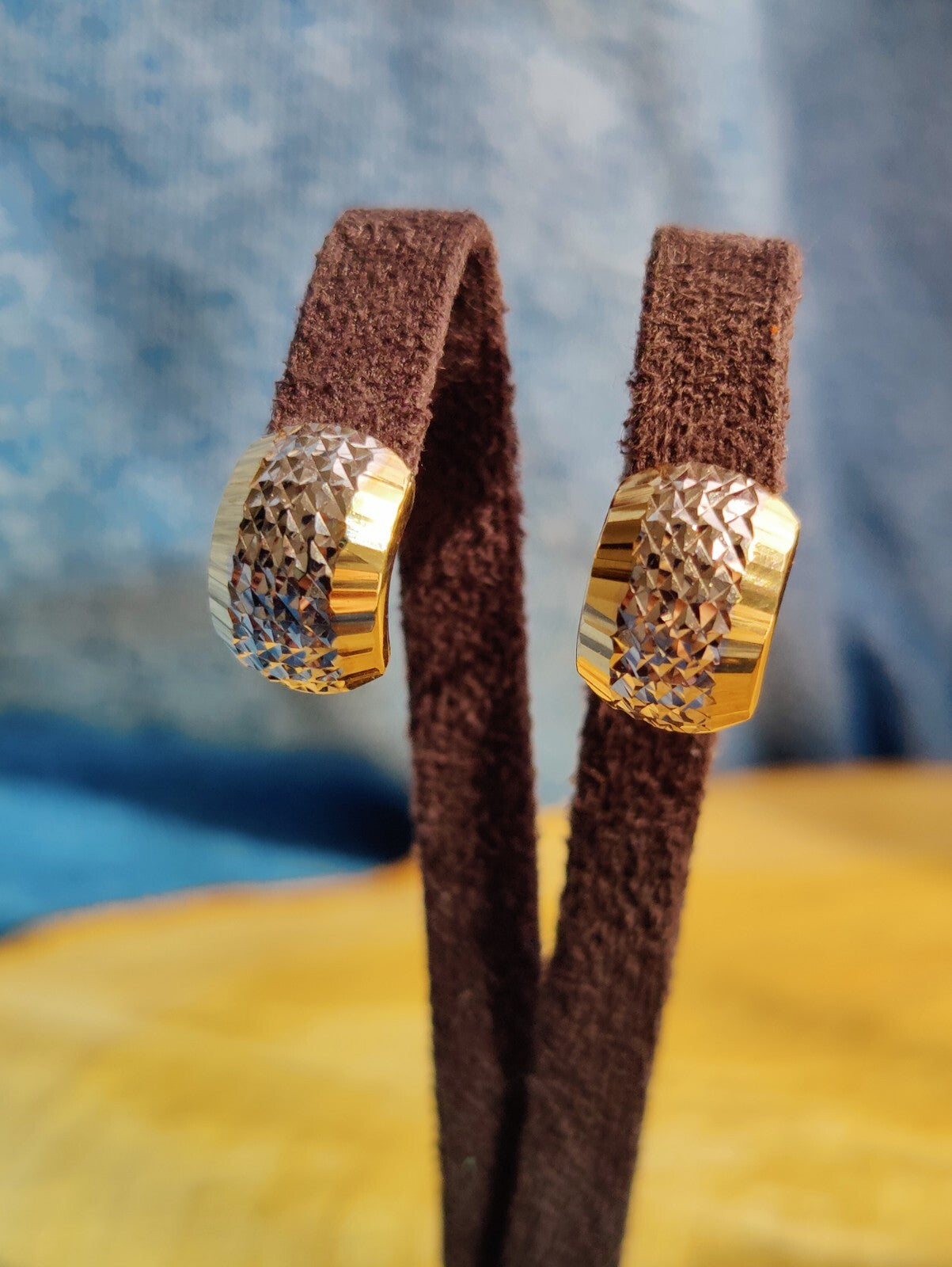 New Solid 9ct Yellow/White Gold Stud Earrings Pattern Diamond Cut Butterfly