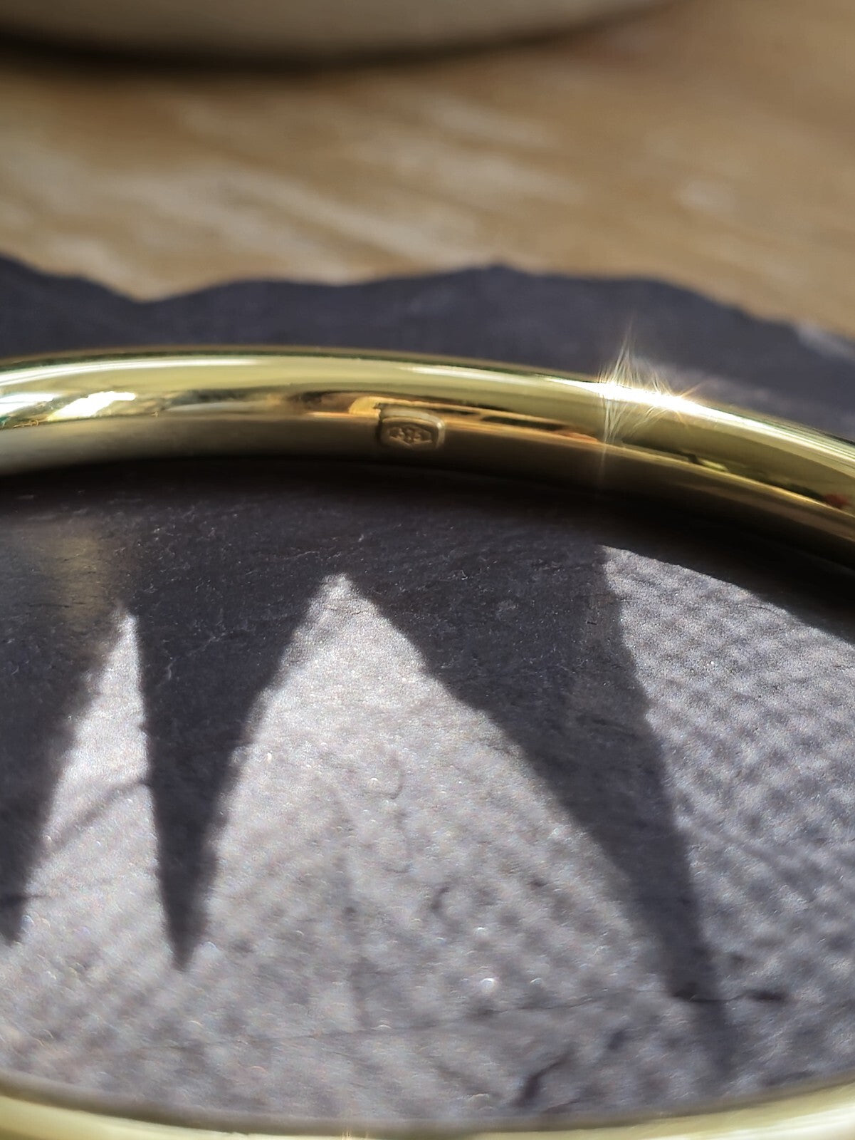 New 9ct Yellow Gold Chunky Round Thick Bangle Stacking BRACELET Lovely 5mm