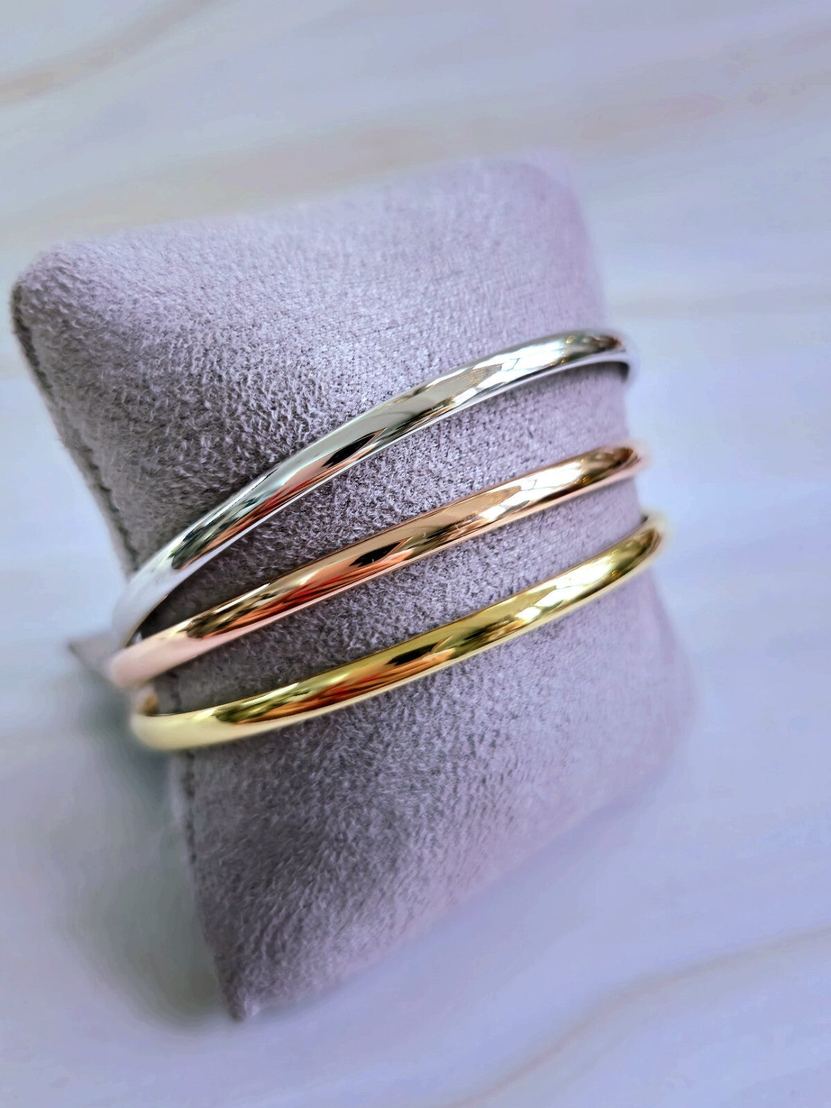 New 9ct Rose Gold Round Bangle Stacking BRACELET Lovely 4mm 70mm diameter