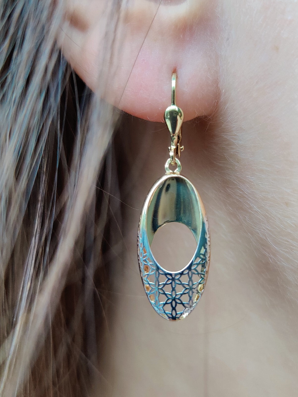 New 9ct Yellow/White Gold Drop Dangly Earrings Hallmarked Decorative Pattern