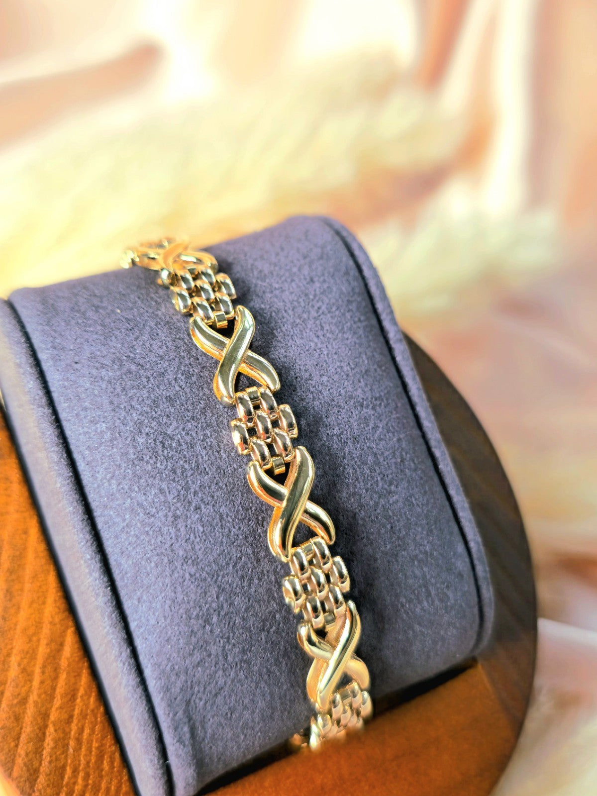 Solid 9ct Yellow Gold Beautiful Bracelet Grain X Shape Modern Gate Fancy 7.5''