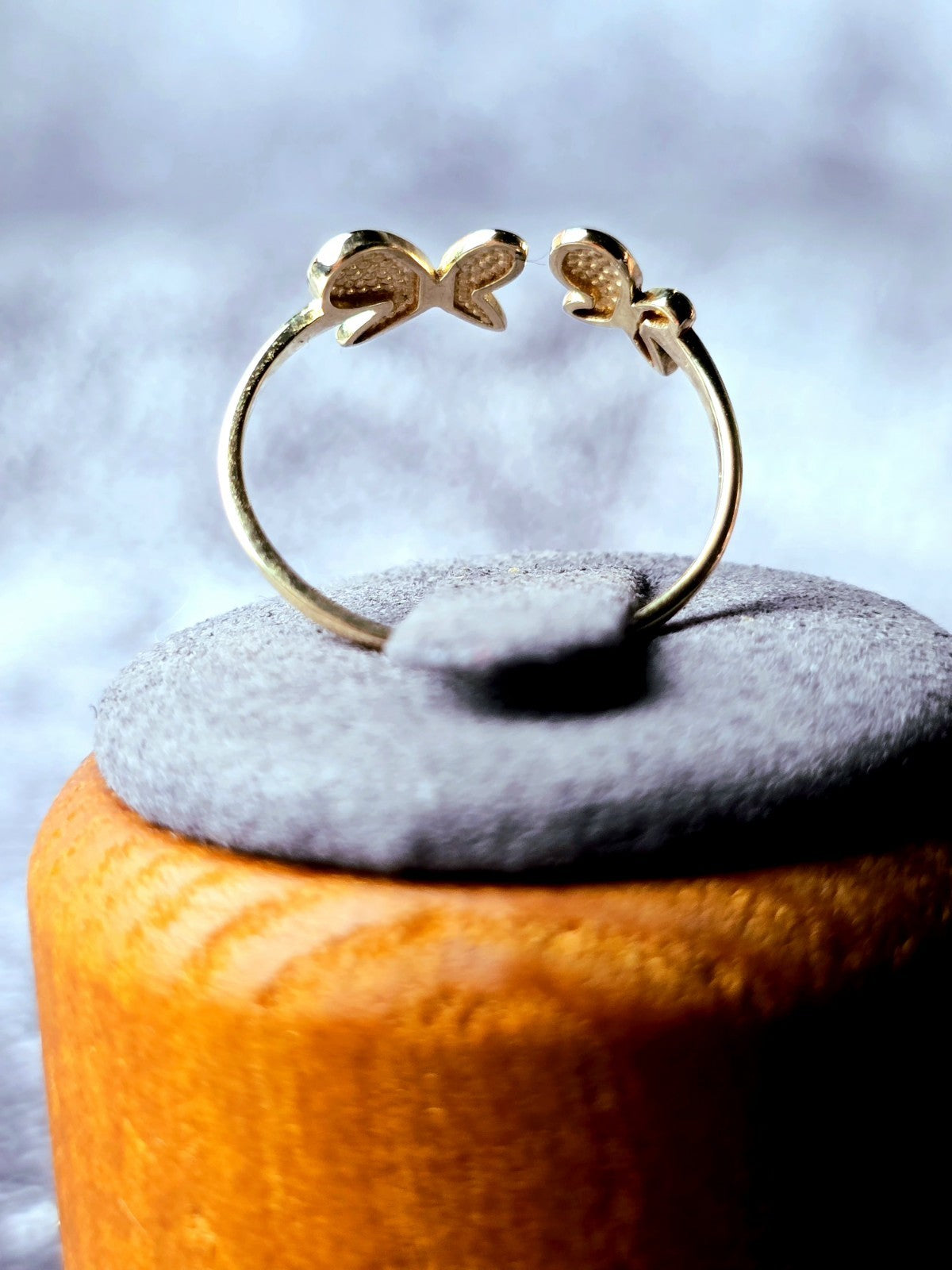 9ct Yellow Gold Butterfly Ring Split Shank Two Butterflies s: J Band Hallmarked