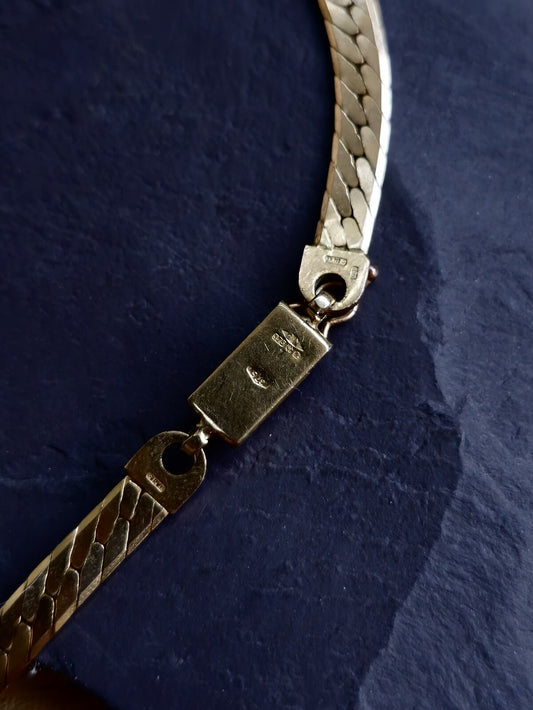 Vintage 9ct Solid Yellow Gold Chain/Necklace Herringbone 16inch Hallmarked 4.5mm