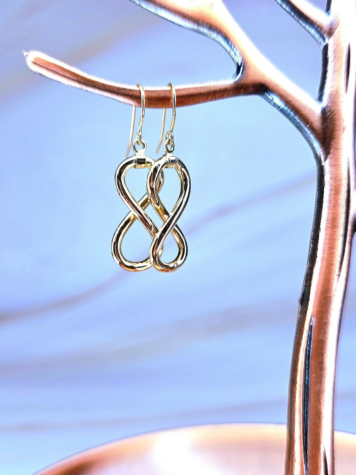 NEW Solid 9ct Yellow Gold Twisted Drop Earrings Hook Clasp 8 Eight Shape Drops