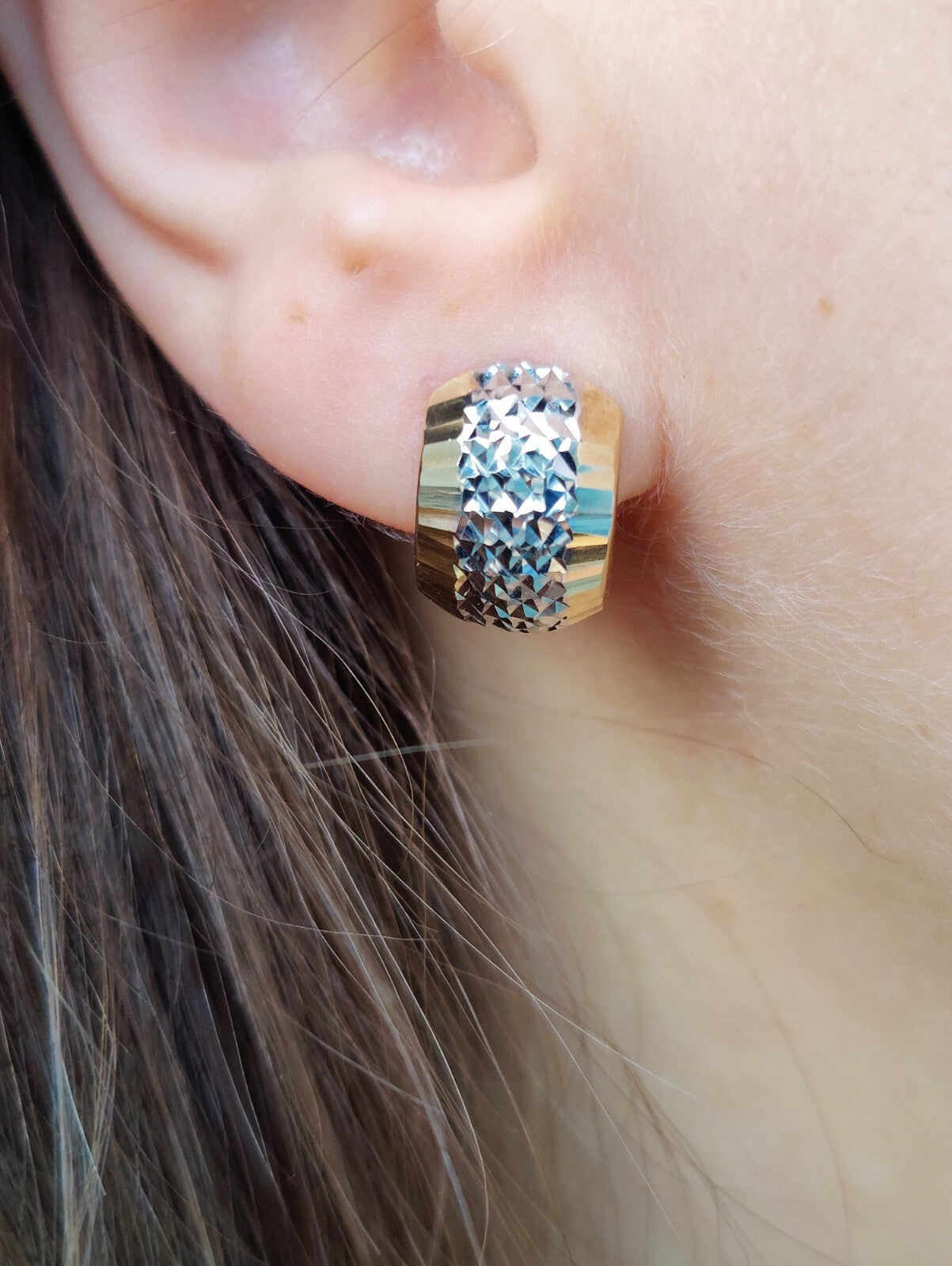 New Solid 9ct Yellow/White Gold Stud Earrings Pattern Diamond Cut Butterfly