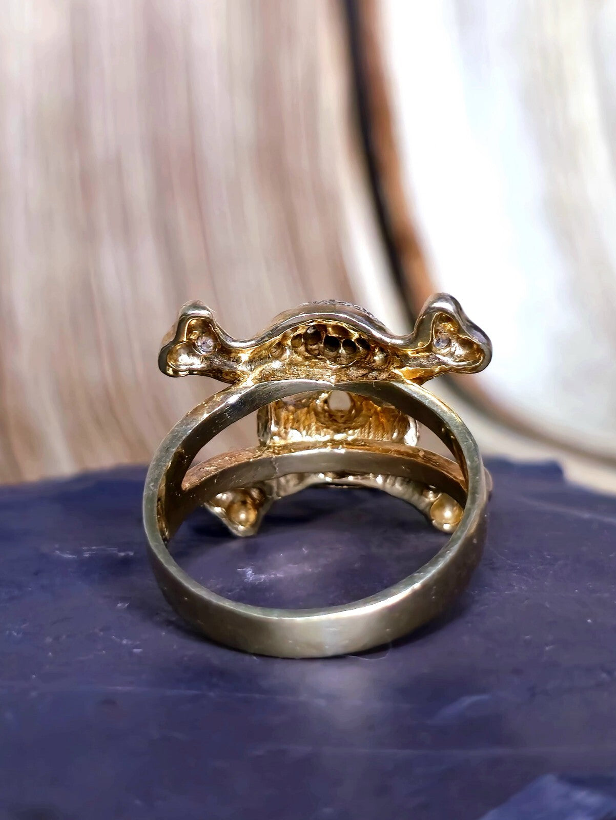 Solid 9ct Yellow Gold Signet Ring big size: Z+1 Skull C/Z Skeleton Heavy Chunky