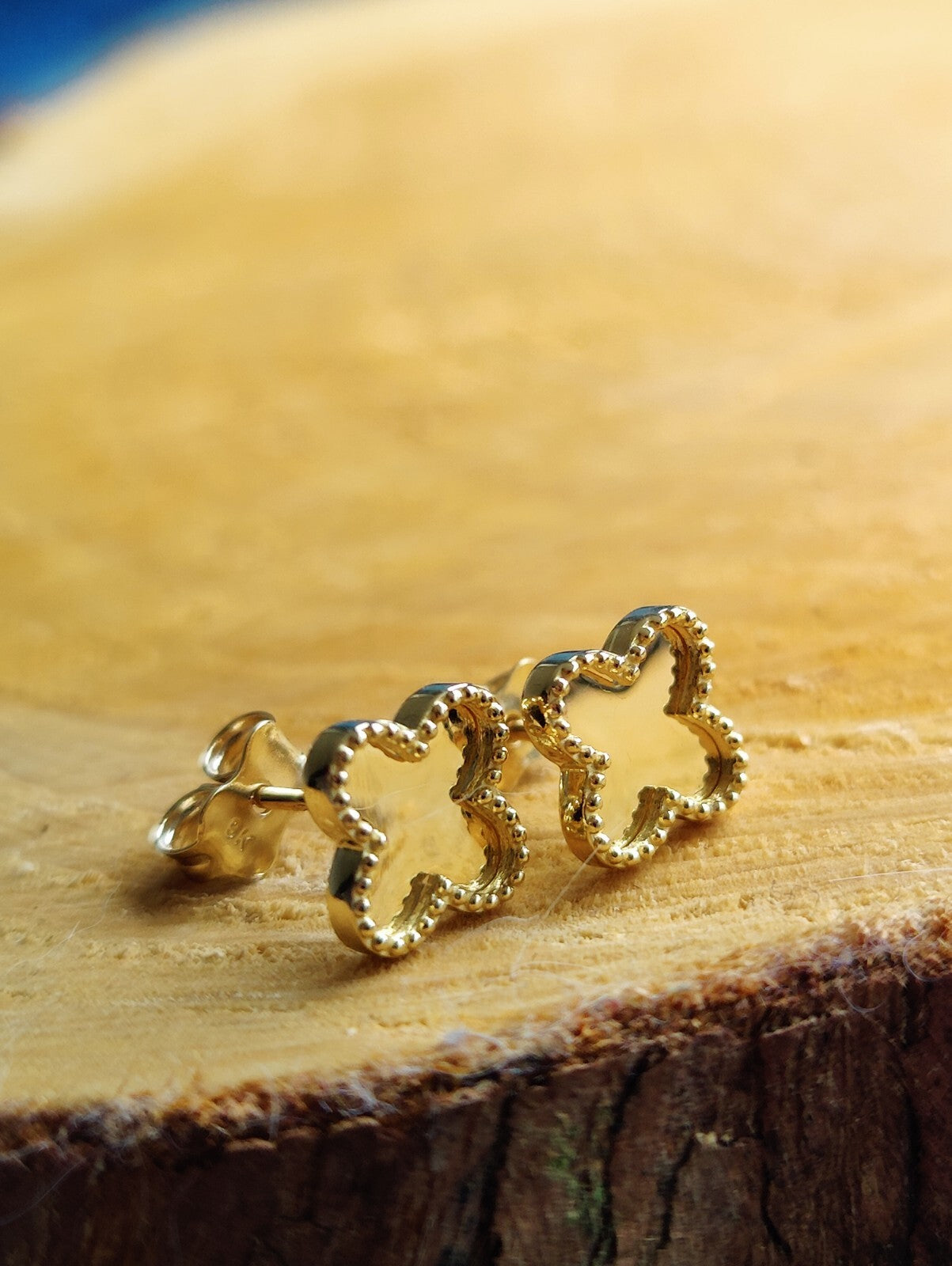 New 9ct Yellow Gold Sleepers Flower Stud Clover Earrings Butterfly Elegant
