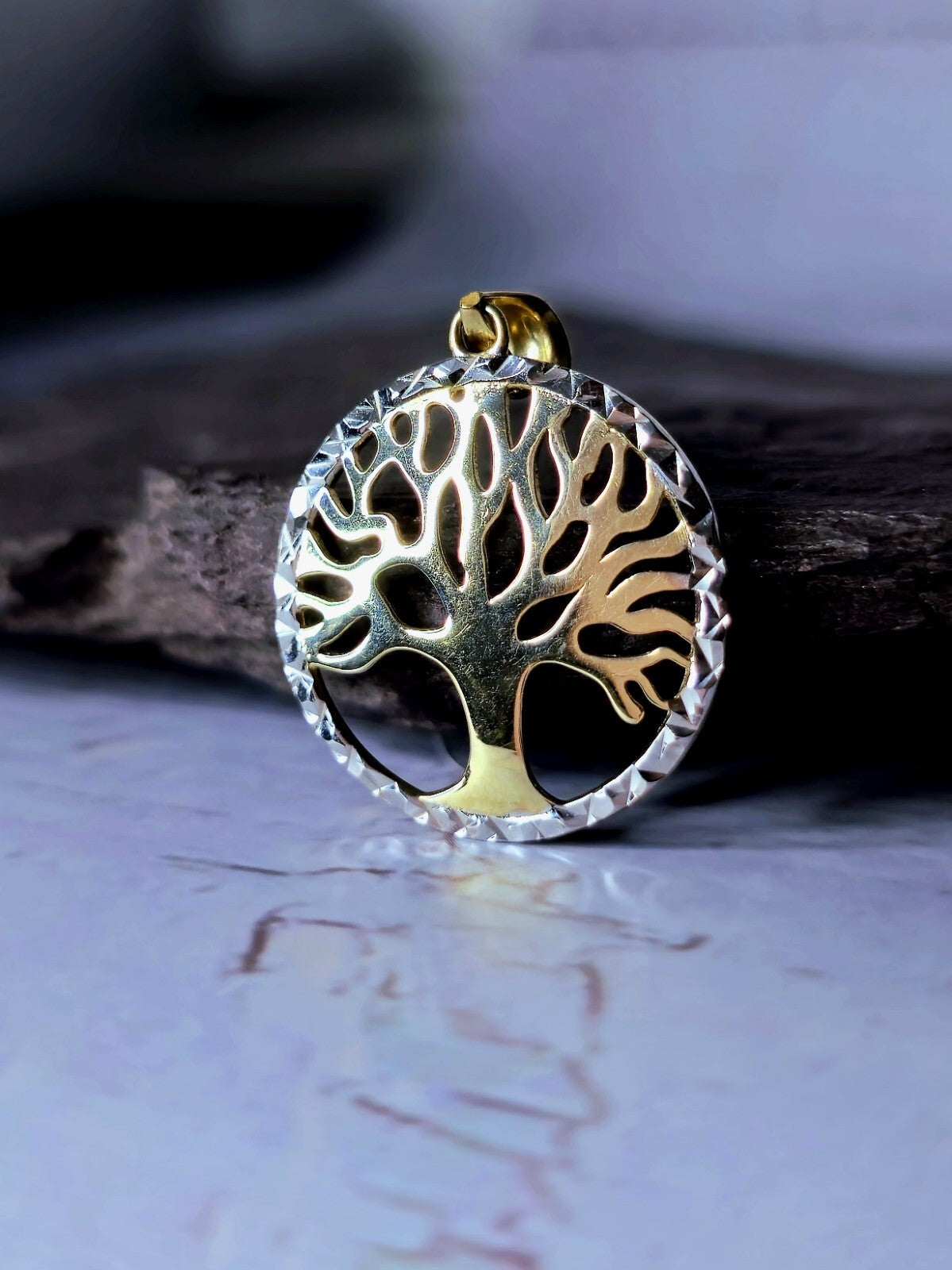 Beautiful Solid 9k Yellow/White Gold Pendant Tree of Life Diamond Cut 19mm NEW