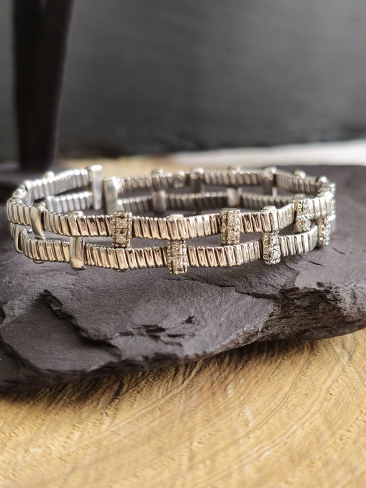 Solid 18k White Gold Jewellery Set of Diamond Bracelet and Earrings Heavy Hoops