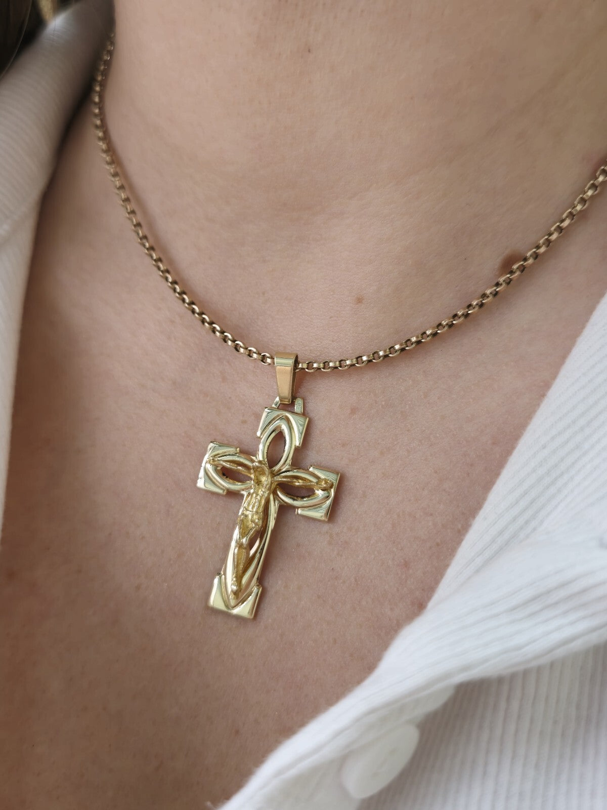 New Solid 9ct Yellow Gold Square Cross with Jesus Pendant 45mm x 25mm Hallmarked