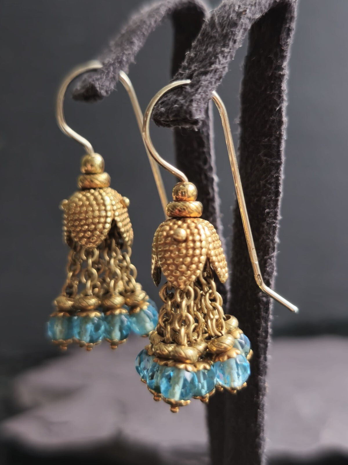Solid 18K Yellow Gold Blue Topaz Chandelier Dangle Drop Earrings Hook Indian