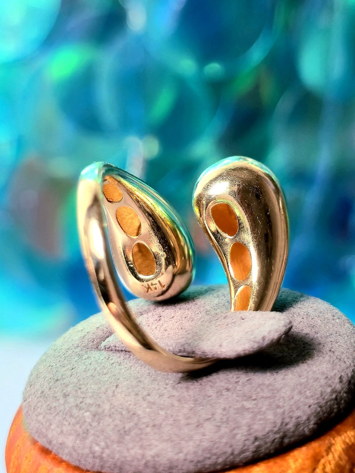 (585) 14ct Yellow Gold Ring Size R Drop Ring Bottega Style Fashion Hollow Dress