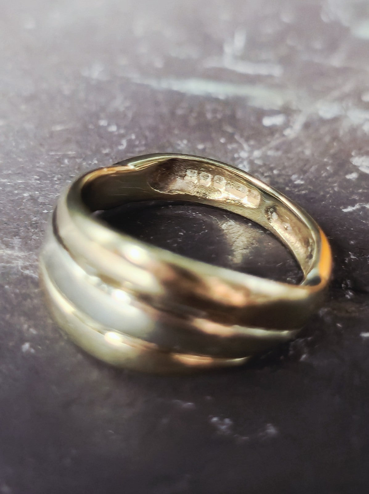 9ct Yellow Gold Ring Trinity Band Size H Pinky Finger Ring 3grams Hallmarked