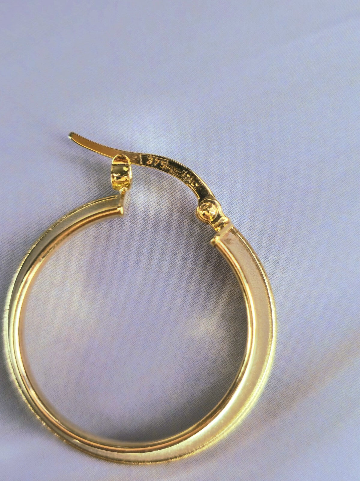 Lovely New 9ct Solid Yellow Gold Hoop Earrings Hoops 27mm Matt Finish Hallmarked