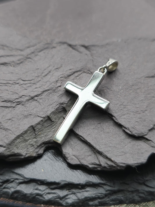 New Solid 9ct White Gold Plain Cross Simple 3D Cube Thick 32mm x 15mm Hallmarked