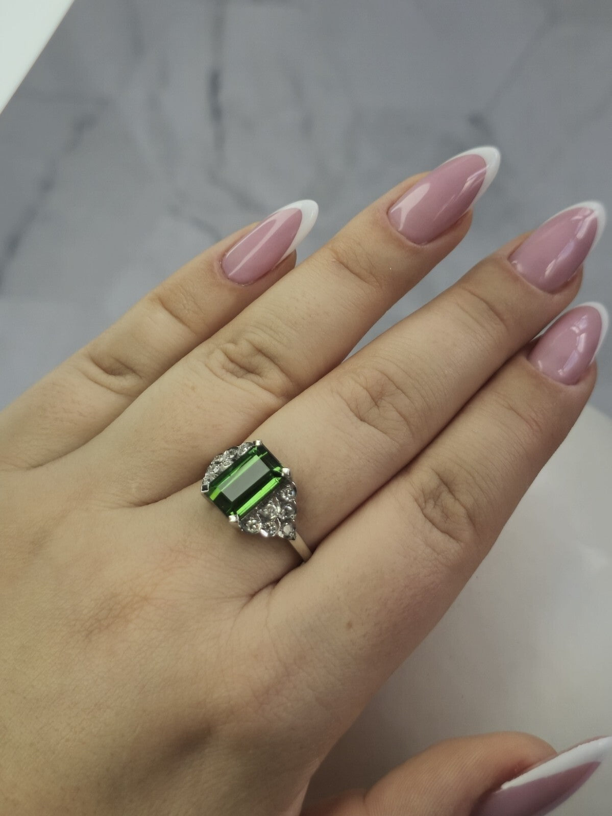 Stunning 18ct White Gold Tourmaline/Diamond Dress Ring Cocktail size R Hallmark