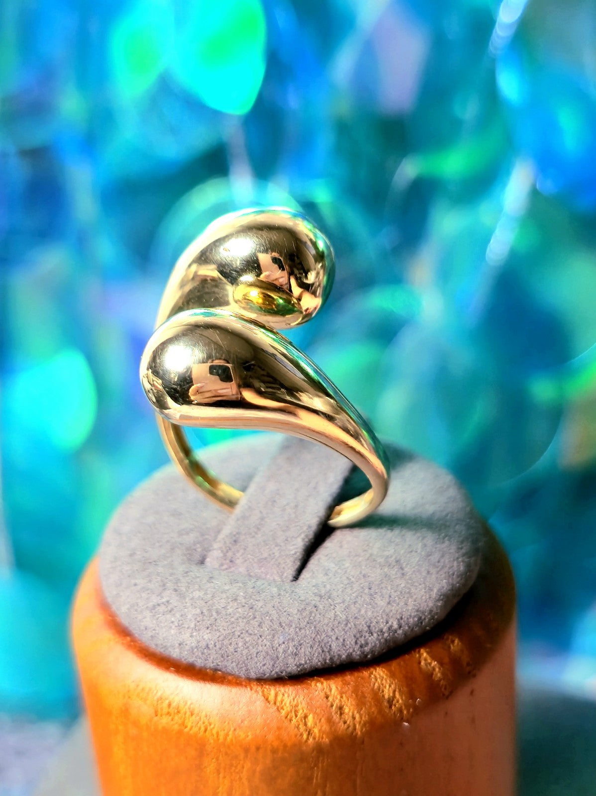 (585) 14ct Yellow Gold Ring Size R Drop Ring Bottega Style Fashion Hollow Dress